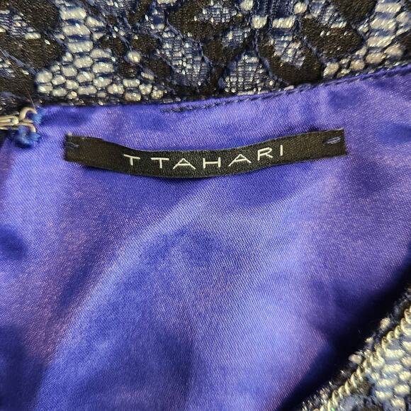 T Tahari Sparkle Cocktail Shift Dress Navy Blue Lace Metallic Silver Size 12 - Picture 2 of 5